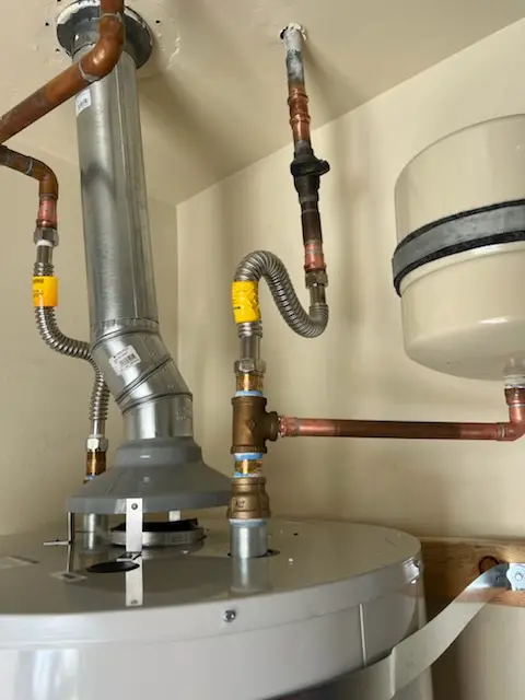Water heater installation and plumbing repair in Hayesville